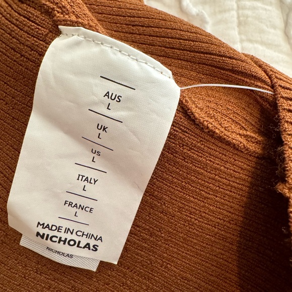 Nicholas Braulia Long Sleeve Neck Twist Mini Sweater Dress Cigar Size Large NWT - Picture 7 of 7